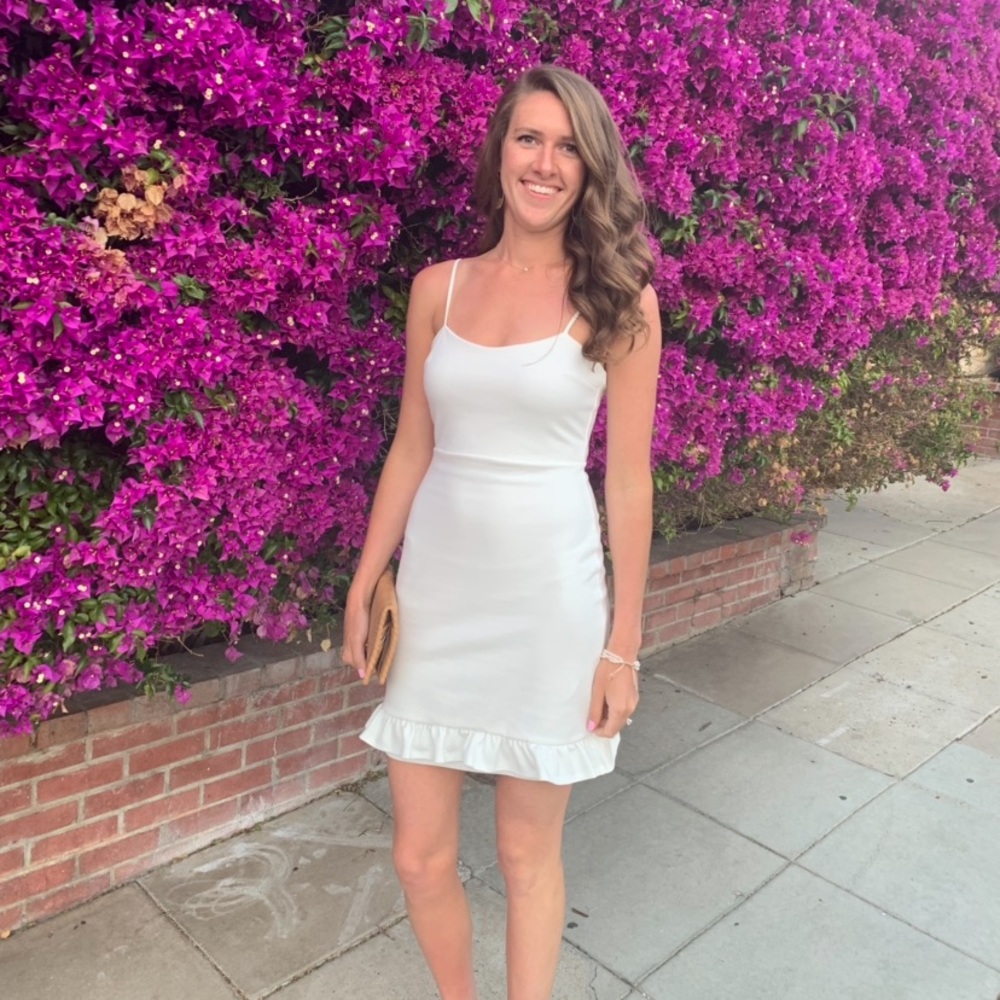 White ruffle dress!